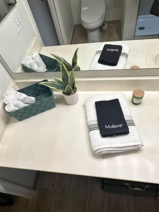 2Br Condo 15 Mins To Downtown Phoenix With Pool & Spa Exterior photo