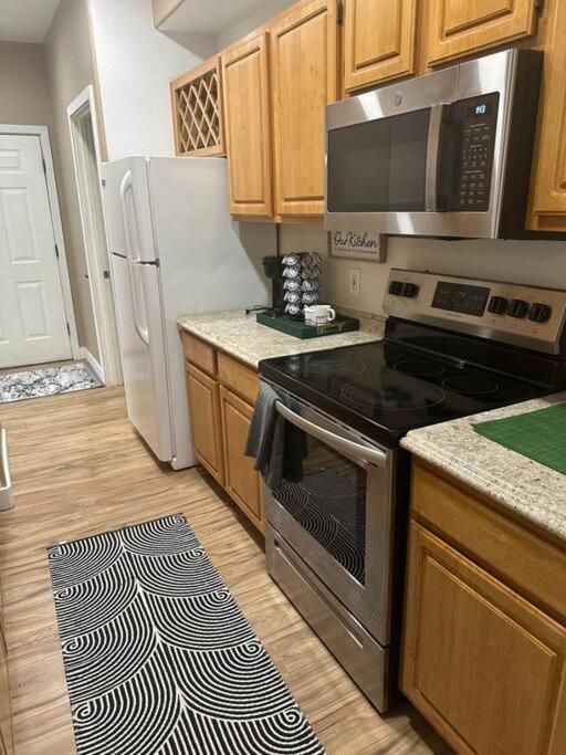 2Br Condo 15 Mins To Downtown Phoenix With Pool & Spa Exterior photo